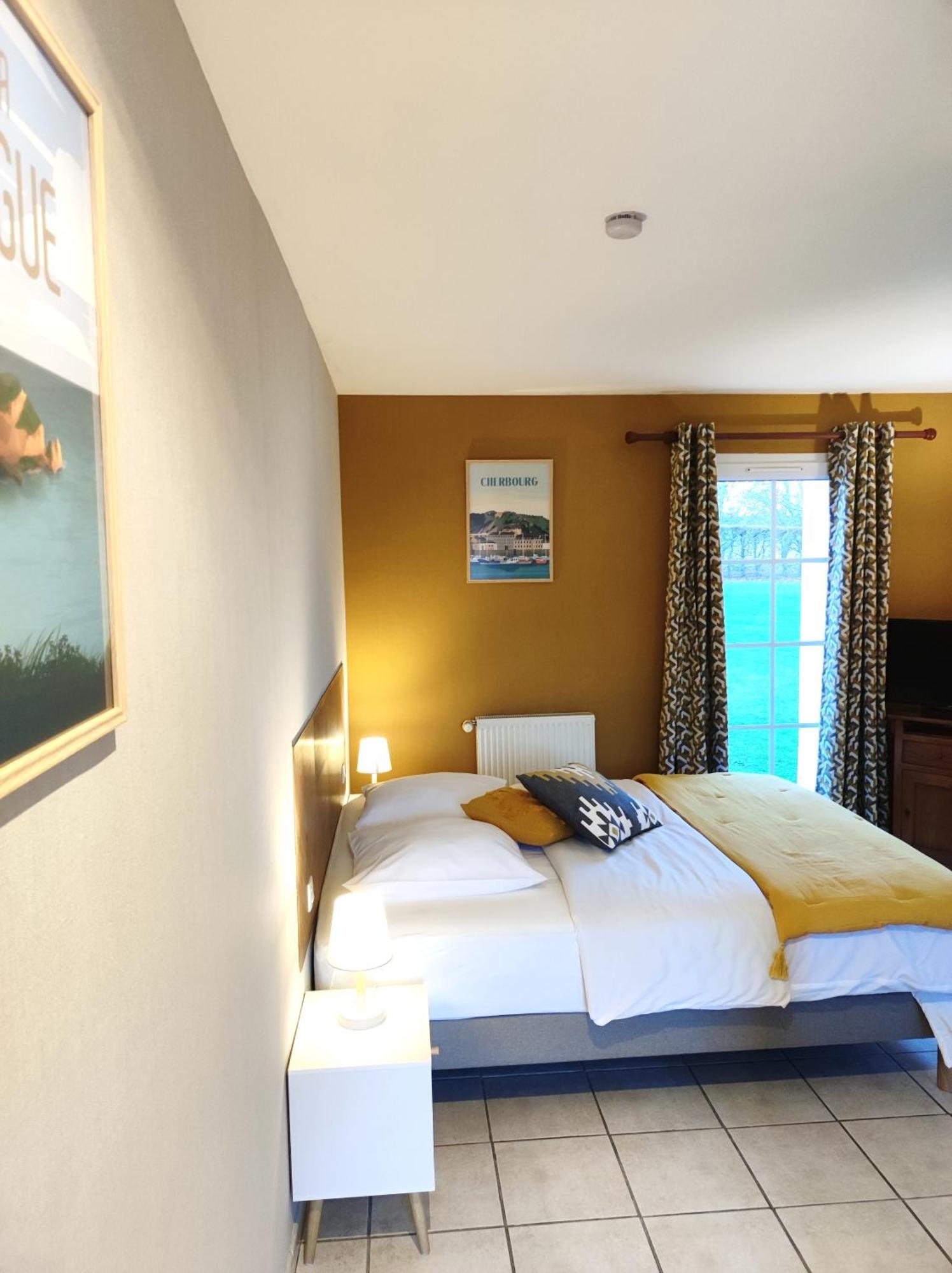 Bed and Breakfast La Minoterie Tessy-sur-Vire Номер фото